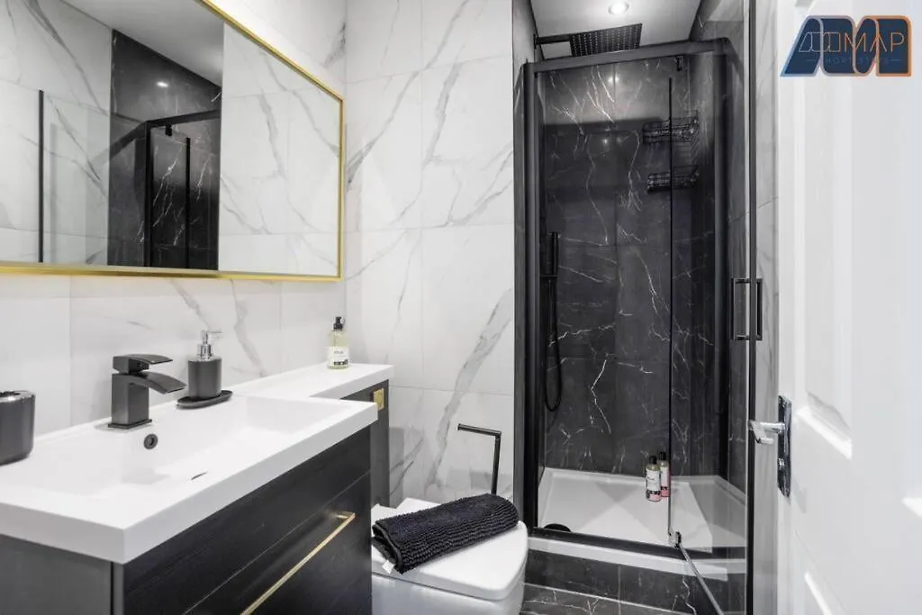 Modern Edinburgh 2 Bed Residence Daire